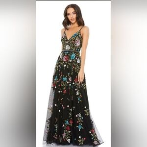 NWT, Mac Duggal Black Floral Embroidered Dress